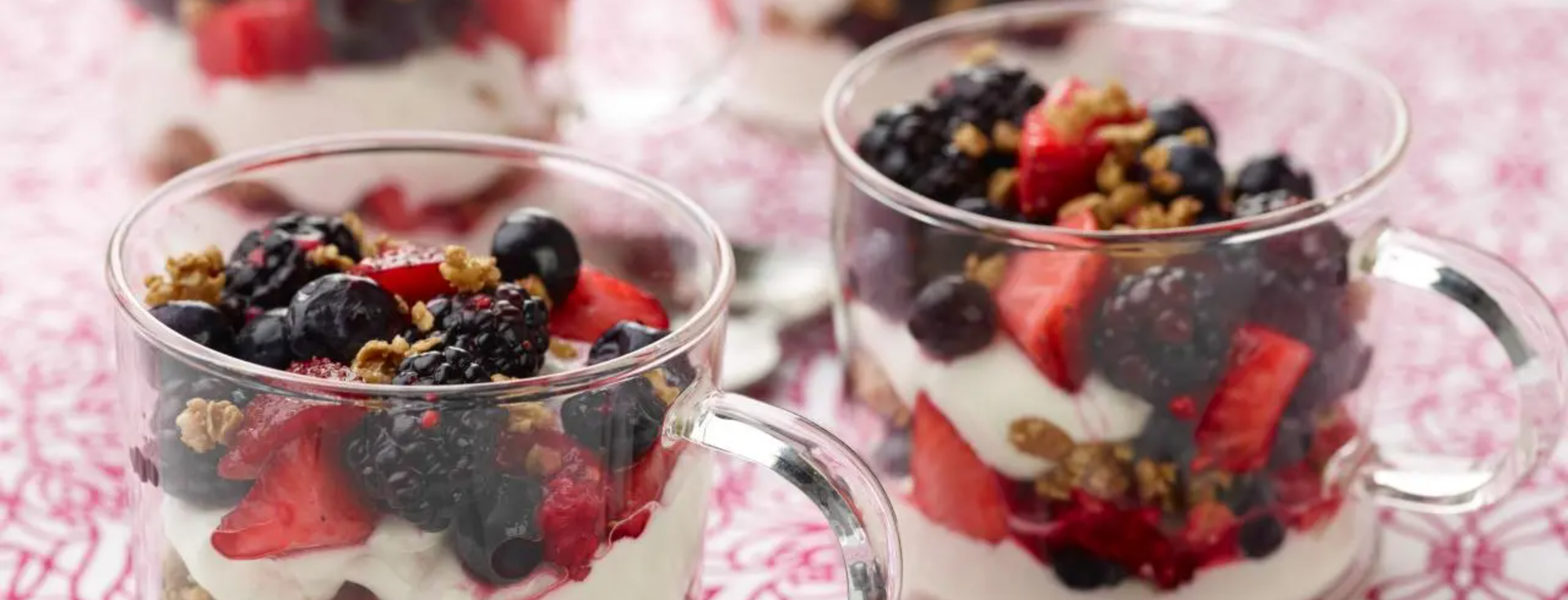 Chilled Berry and Yogurt Parfait1